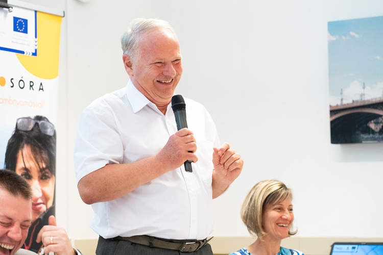 Monszpart Zsolt