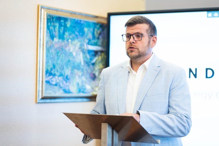 Vámos Zoltán
